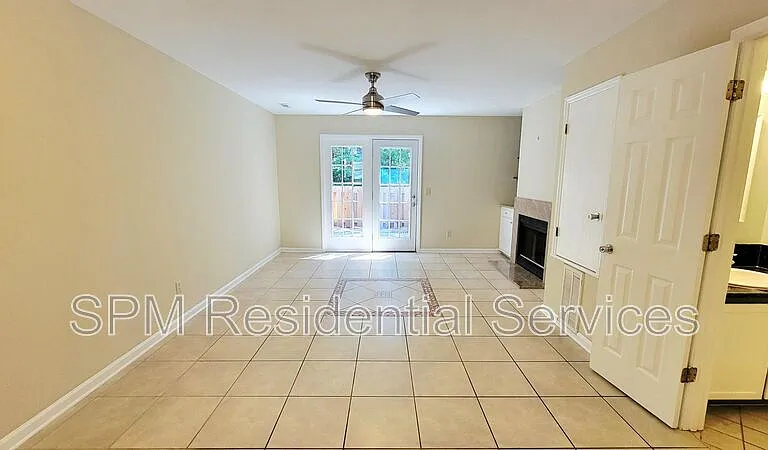 5116 Lampost Cir — Photo 5