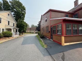 1 Cammetts Ct, Amesbury, MA 01913