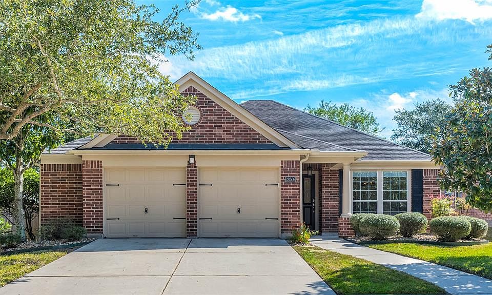 Wonderful 1 story in sought after Spring Trails! Great curb appeal and recent freshening up. Fresh interior paint, replaced light fixtures throughout and more. Tile throughout interior, no carpet in home! Double wide driveway, oversized garage, sprin