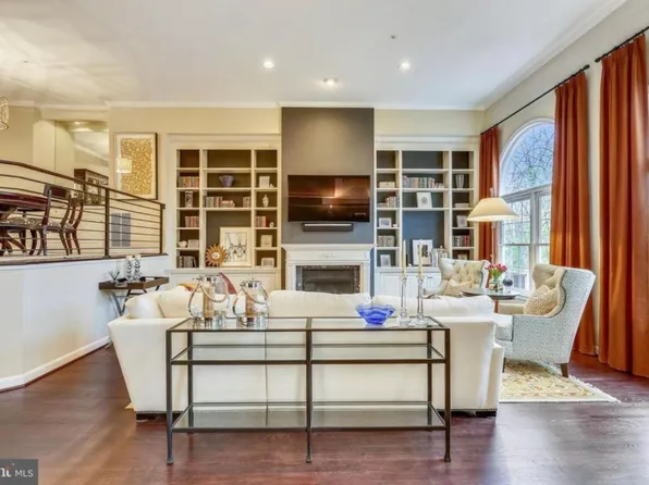 11434 Cedar Ridge Dr, Potomac, MD 20854