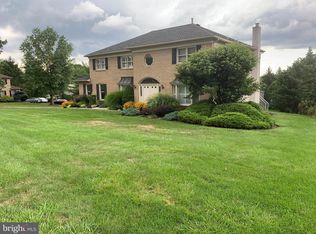 802 Heckler Hollow Ct, Doylestown, PA 18901