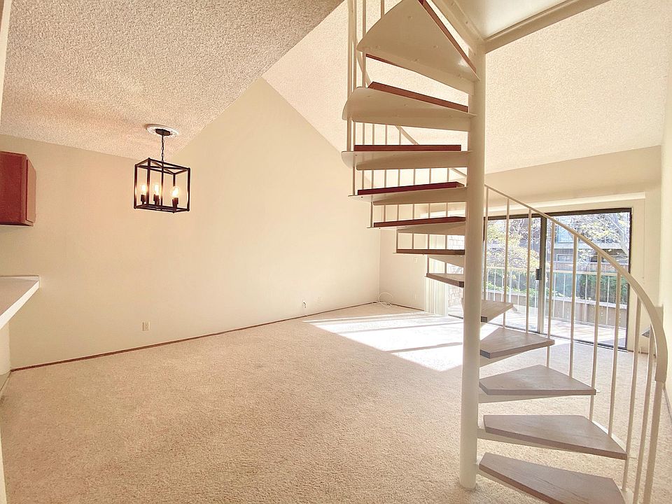 1st image of 1685 Bayridge Way APT 214