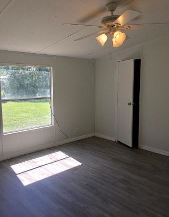 5th image of 3525 Island Oaks S