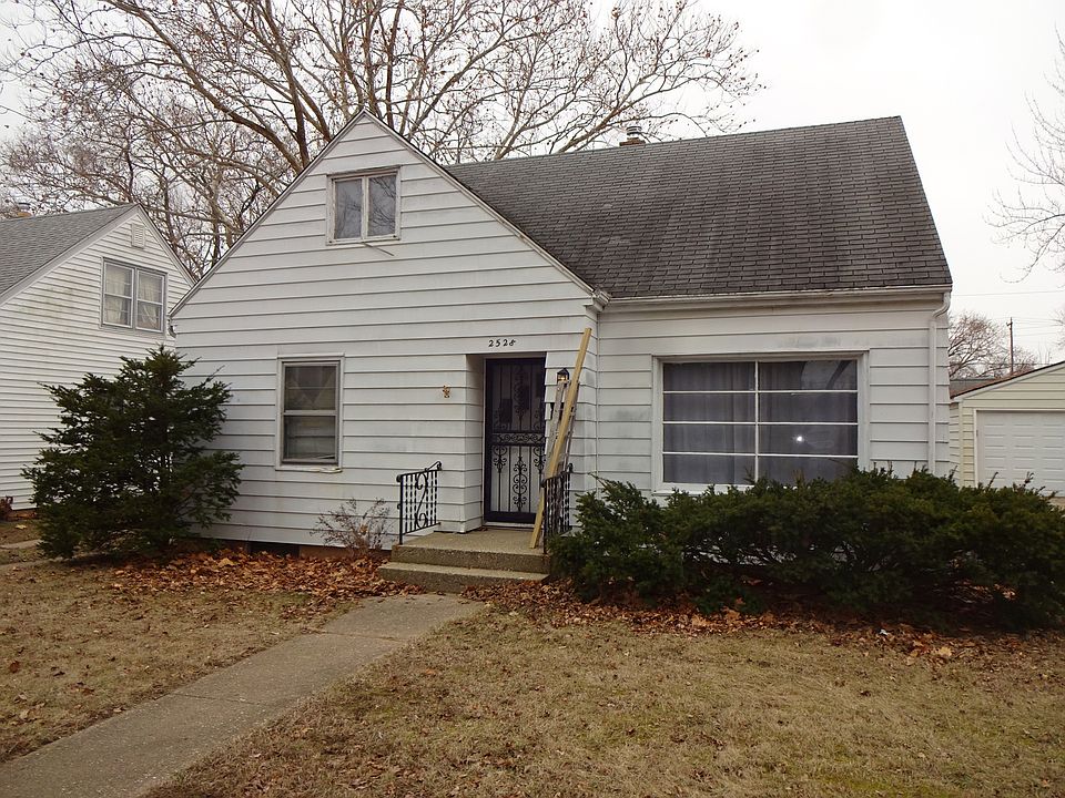 1st image of 2528 Ellen Ave