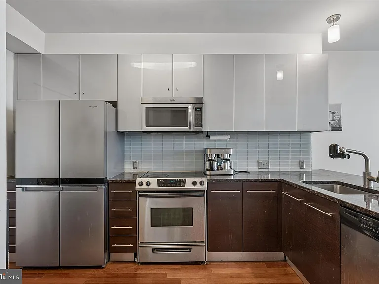 2101 Market St #2308 — Photo 9