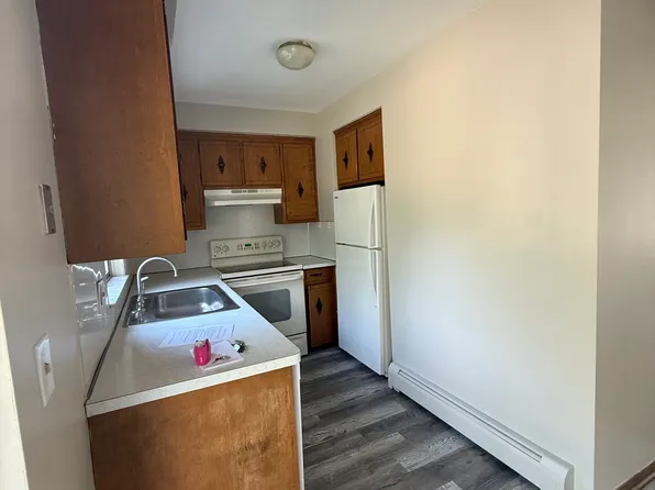17915 Veronica Ave #17925-2, Eastpointe, MI 48021