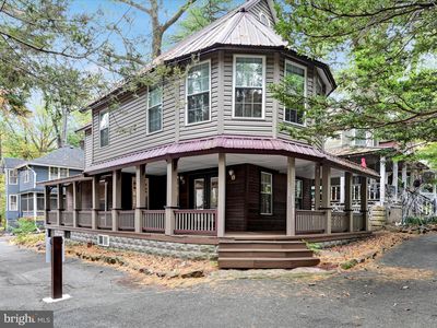 303 S 2nd St, Mount Gretna, PA, 17064