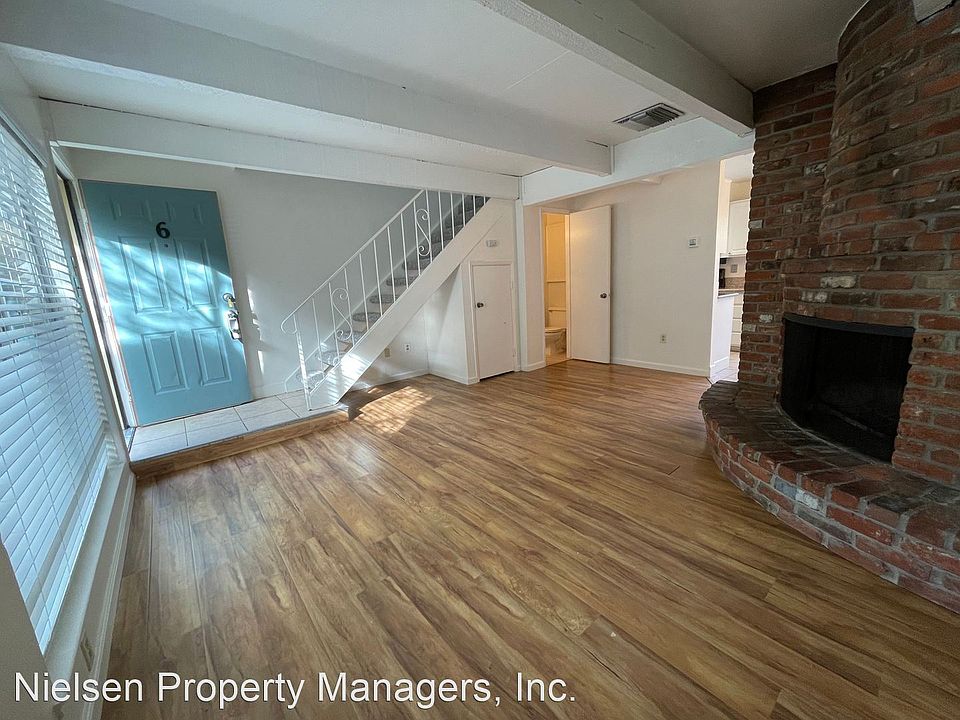 1st image of 2710 C St APT 6