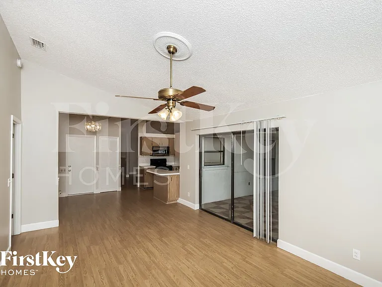 1253 Giralda Cir NW — Photo 4