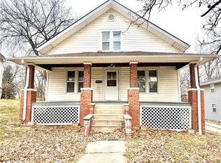 115 W 9th St, Maryville, MO 64468