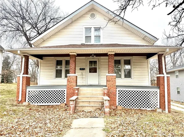 115 W 9th St, Maryville, MO 64468