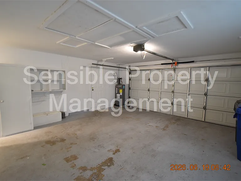 3273 Harbor Lake Dr — Photo 39