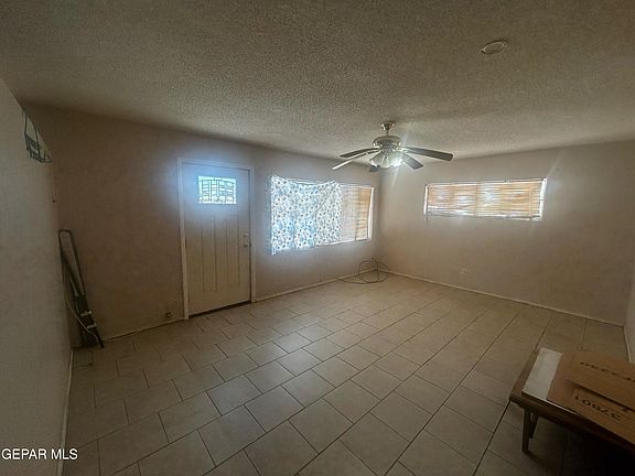 4th image of 5204 Hanawalt Dr