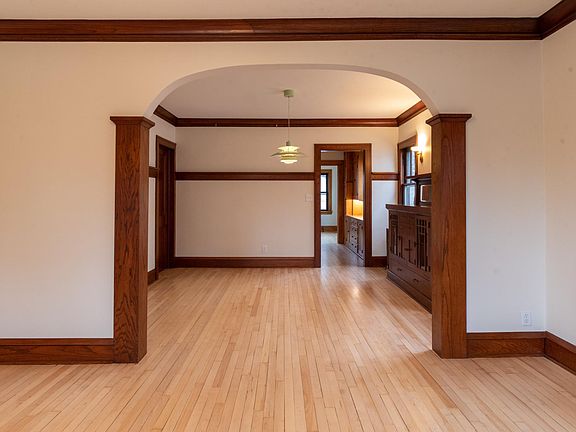 4th image of 4229 Bryant Ave S
