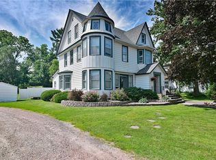 6 W Division Ave, Barron, WI 54812