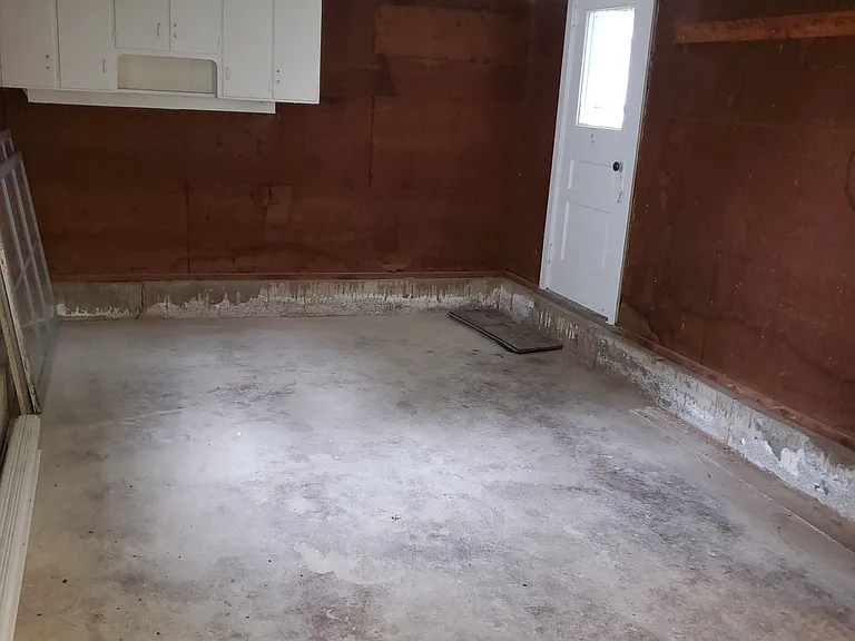 2133 Washington St — Photo 11