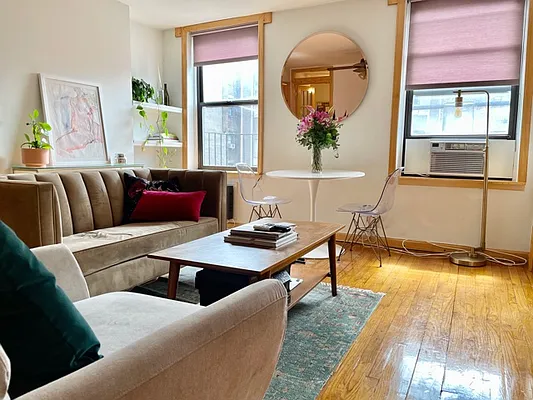 Rented by Compass | media 15