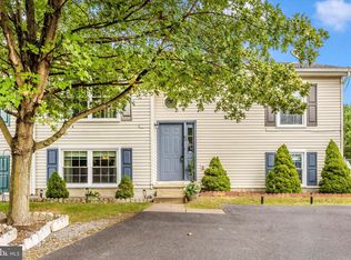 25 Empress Cir, Inwood, WV 25428