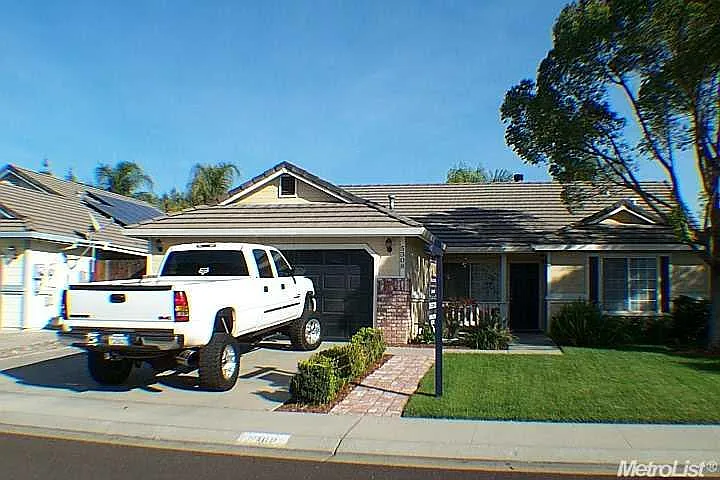 5308 Avante Ln photo 1