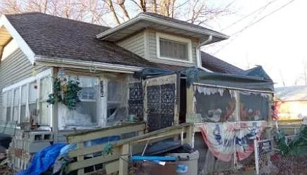 350 Taylor Ave photo 1
