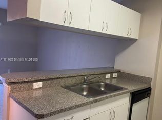 460 S Park Rd #6205, Hollywood, FL 33021