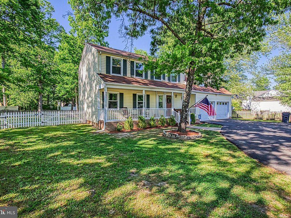 1st image of 386 Ferry Rd