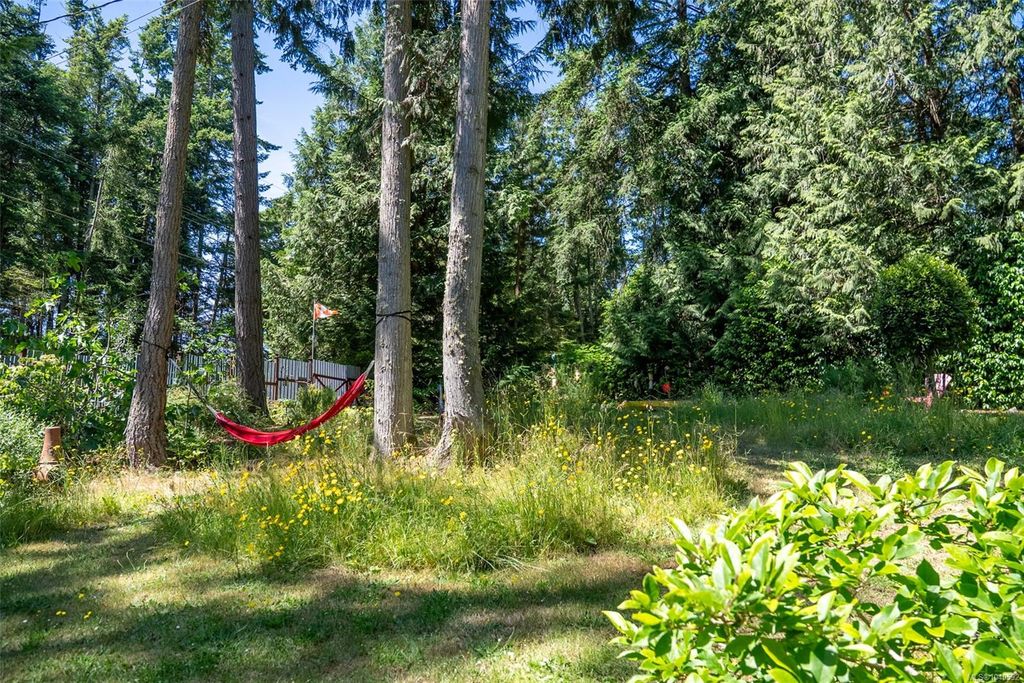 7913 Swanson View Dr, Southern Gulf Islands, BC - View 5