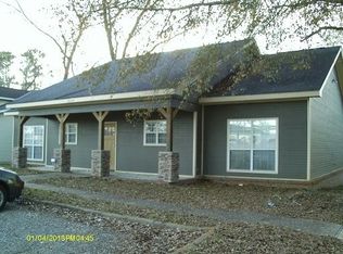 2157 Denton Rd, Dothan, AL 36303