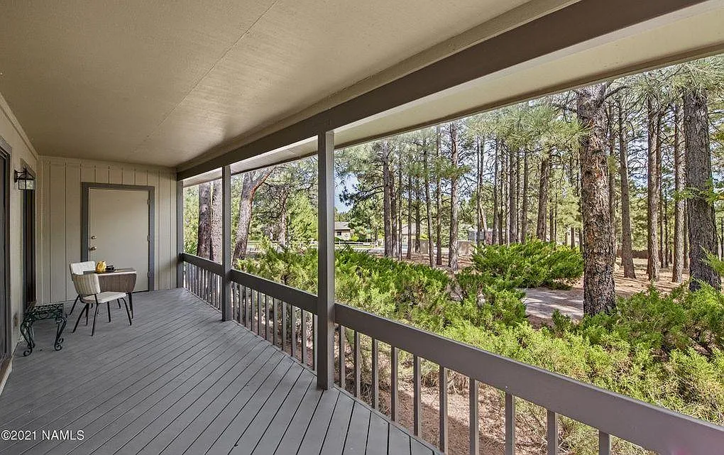 2160 N White Tail Way — Photo 3