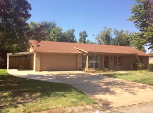 805 34th St NE, Paris, TX 75460