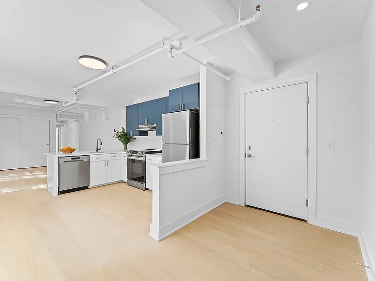 Kitchen/Living Space