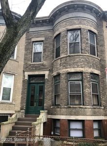 242 61st St, Brooklyn, NY, 11220