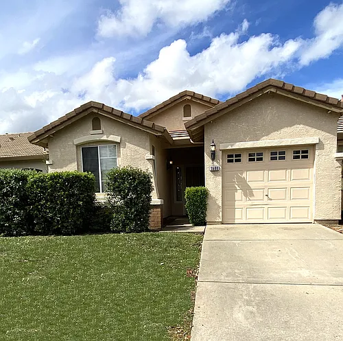 1608 Corbridge Dr Photo 1