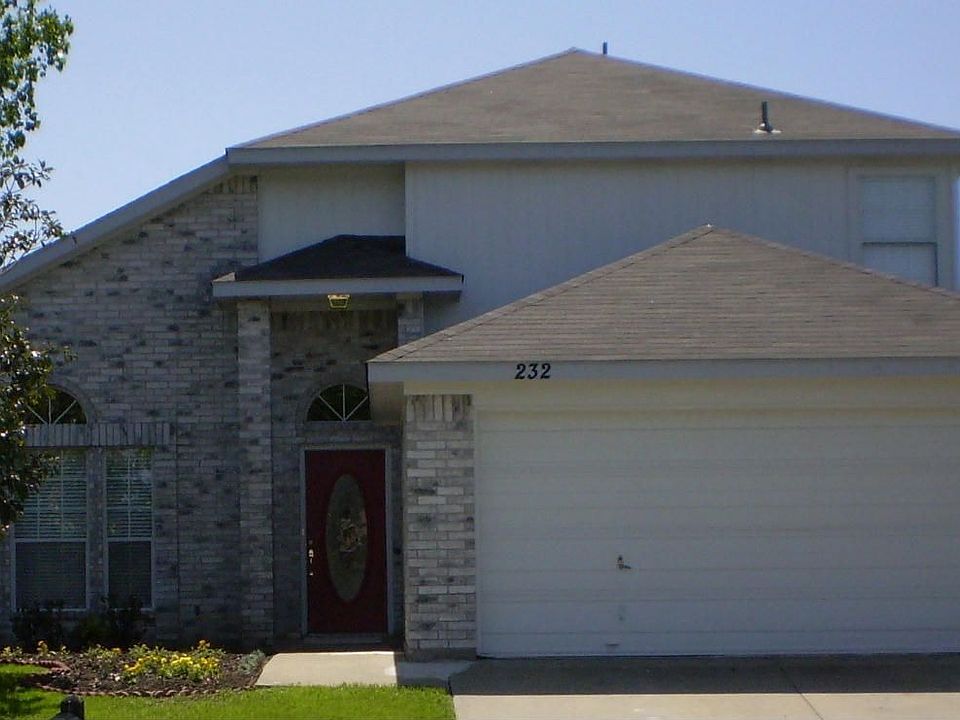 4 bed 2 bath