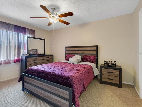 4th image of 495 Floral Dr