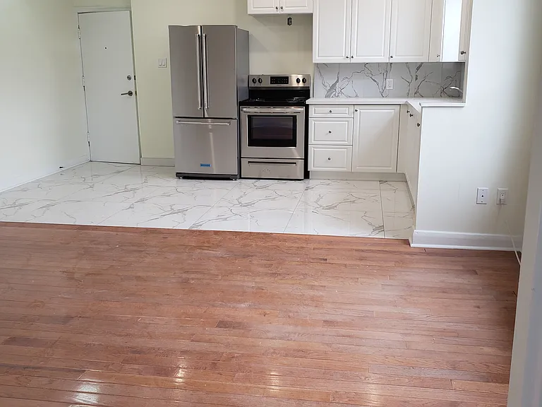 164 Felan Ave #4 — Photo 5