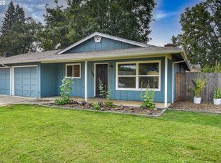 1305 Pennoyer Ave, Cottage Grove, OR 97424