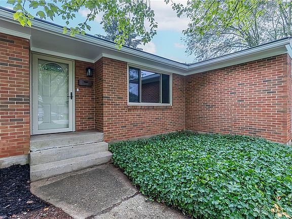 3rd image of 4424 Andrea Dr
