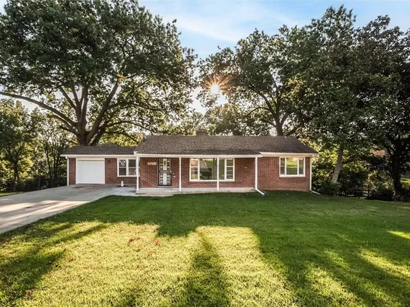3223 N 66th Ter, Kansas City, KS 66104