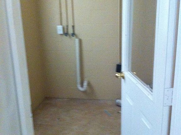 3rd image of 4414 N 37th St