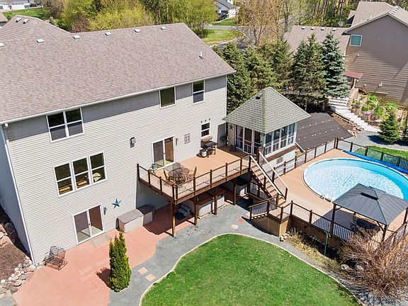 4th image of 3730 169th Ln NE