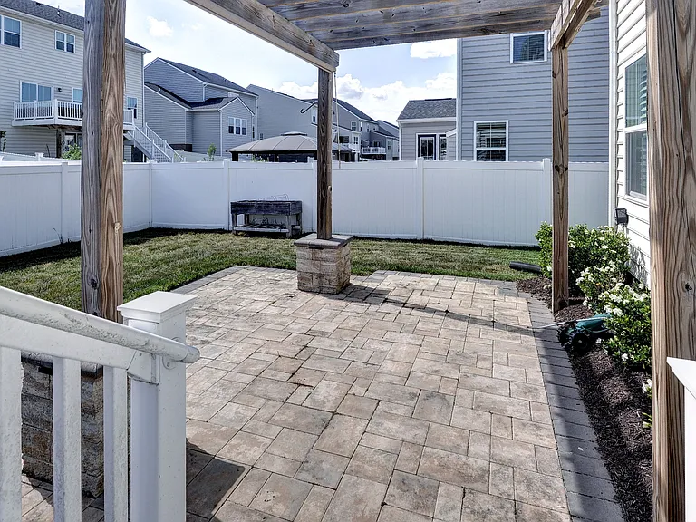 515 Clements Mill Trce — Photo 48
