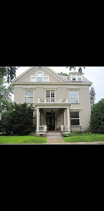 1st image of 143 Caroline St