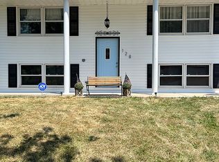 128 Glencove Dr, Michigan City, IN