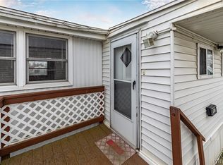 48 Van Wyck St, Buffalo, NY 14219