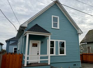 20 Cadman Ct, Samoa, CA 95564