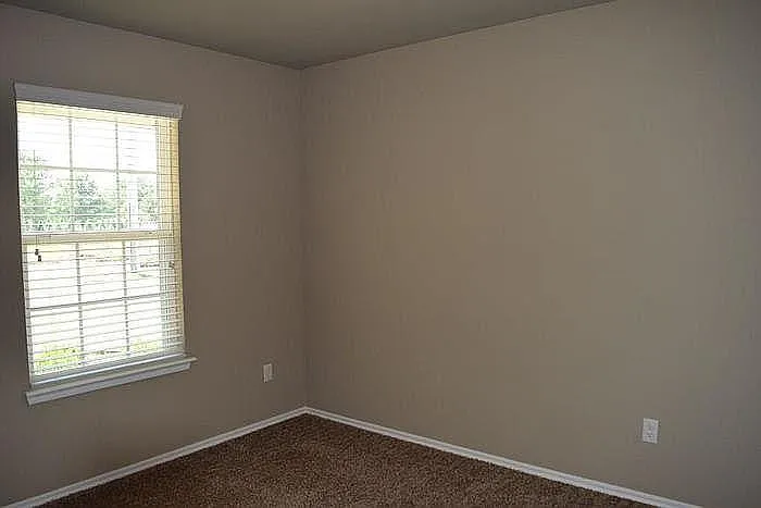 2412 Canyon Creek Dr — Photo 33