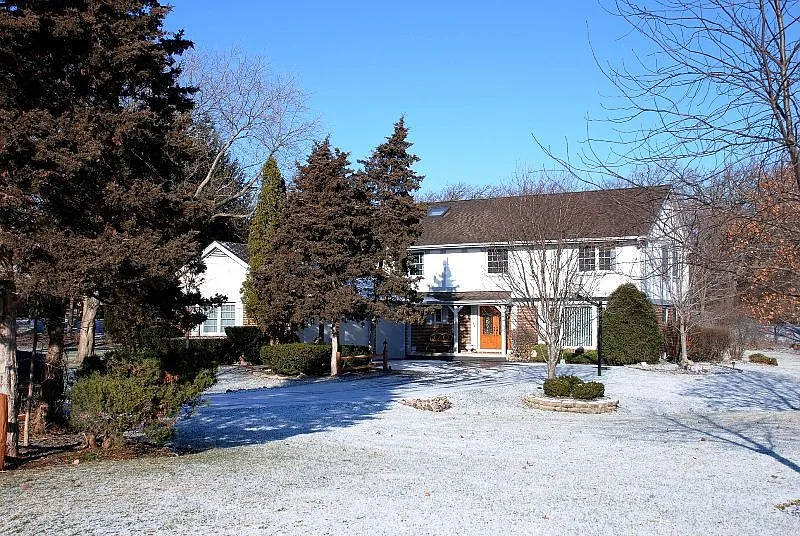 20817 N Meadows Ct photo 1