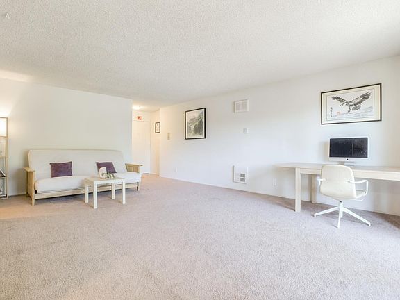 5th image of 815 N Humboldt St APT 308