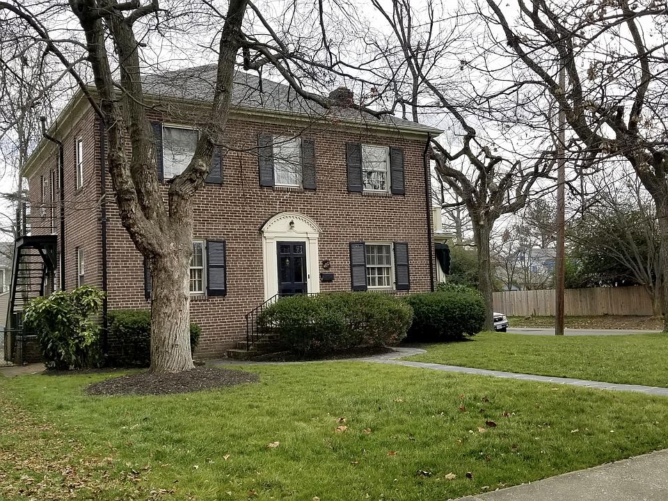 1st image of 4801 E Seminary Ave #1